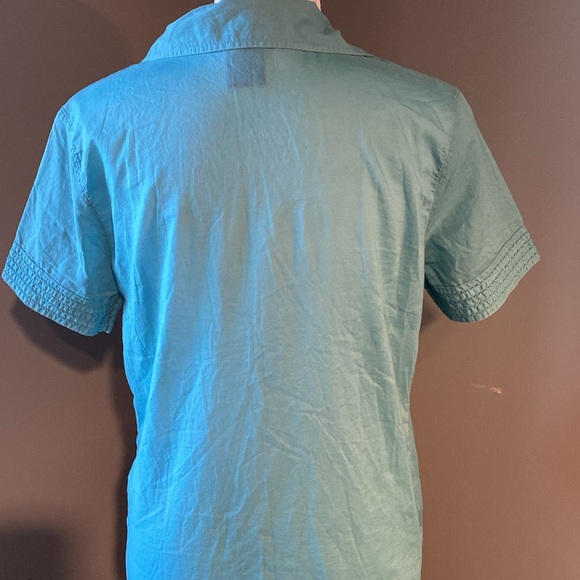 This turquoise!!! Love this top- just wish I was a small!!! - Picture 2 of 8